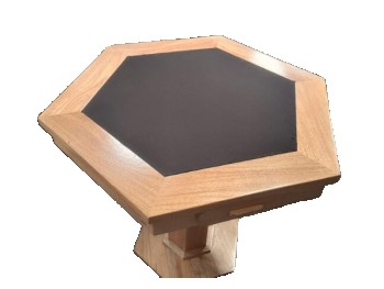 Mesa de Carteado em Bertioga